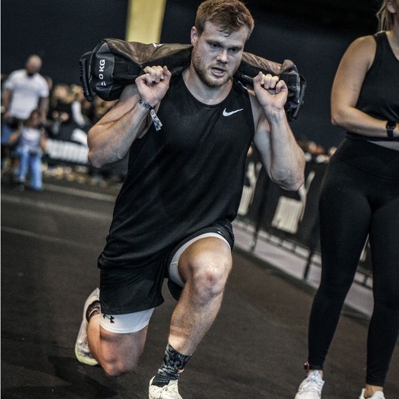 Meet your Posher, Charlie - Picture 1 of 2